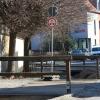 Noch immer ist ungeklärt, was mit dem seit Jahren trockengelegten Wasserlauf in der Bleichstraße in Gerolzhofen passiert. Zwischenzeitlich wurde die Tragfähigkeit der Brücken beschränkt und  ausgeschildert.