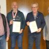 Im Rahmen der diesjährigen Jahreshauptversammlung konnte der Eigenheimer-Vorstand Josef Zeißner (links) sowie Georg Grembler (rechts) als Mitglied der Eigenheimer-Landesvorstandschaft zwei verdiente Ehrenamtliche auszeichnen. Den beiden Schwemmelsbachern, Michael Peter (zweiter von links), wurde die Verdienstmedaille der Stufe II für seinen Einsatz überreicht, Joachim Koch bekam das silberne Ehrenzeichen ausgehändigt.