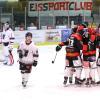 Haben die Haßfurter Hawks (rechts) nach der 7:1-Klatsche nun im zweiten Playoff-Finalspiel mit dem EV Dingolfing Grund zum Jubeln - wie hier beim 5:2-Sieg Vorrundenspiel?