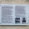 Eine neue Tafel des historischen Arbeitskreises, welche an einem Haus in der Straße "An den Kirchgaden" in Zeilitzheim angebracht wurde, weist auf den ehemaligen Standort des Geburtshauses von Dr. Valentin Müller, einem berühmten Sohn des Dorfes, hin und beschreibt seine Vita und Verdienste im zweiten Weltkrieg als Retter der Stadt Assisi. Eine neue Tafel des historischen Arbeitskreises, welche an einem Haus in der Straße "An den Kirchgaden" in Zeilitzheim angebracht wurde, weist auf den ehemaligen Standort des Geburtshauses von Dr. Valentin Müller, einem berühmten Sohn des Dorfes, hin und beschreibt seine Vita und Verdienste im zweiten Weltkrieg als Retter der Stadt Assisi.