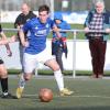 Schneller: Nico Kummer (rechts) vom TSV Gochsheim setzt sich gegen Niklas Stretz vom FC Sand durch.