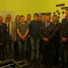 Auf dem Foto: Kassier Frank Wilhelm, ehem. 2. Vorst. Konrad Schmitt, 1. Bgm Klaus Schenk, KBM Oliver Lutz, Beisitzer Moritz Wolf, 1. Kdt. Andreas Wolf, Beisitzer Timo Russ, ehem. Beisitzer Matthias Schmitt, 2. Vorst. Uwe Klos, Beisitzer Ronald Haupt, Beisitzer Christoph Glück, 2. Kdt. Bernd Sauer, Jugendwart Dominik Klein.