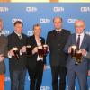 Albert Füracker, der Bayerische Finanz- und Heimatminister (Vierter von links), war Redner beim Starkbierfest der CSU Maroldsweisach im Ortsteil Hafenpreppach. Landtagsabgeordneter Steffen Vogel (links), CSU-Ortsvorsitzender Rupert Fichtner (Zweiter von links), Zweite Bürgermeisterin Heidi Müller-Gärtner (Dritte von links), Landrat Wilhelm Schneider (Zweiter von rechts) und Bezirksrat Thomas Habermann (rechts) begrüßten den prominenten Gast. Albert Füracker, der Bayerische Finanz- und Heimatminister (Vierter von links), war Redner beim Starkbierfest der CSU Maroldsweisach im Ortsteil Hafenpreppach. Landtagsabgeordneter Steffen Vogel (links), CSU-Ortsvorsitzender Rupert Fichtner (Zweiter von links), Zweite Bürgermeisterin Heidi Müller-Gärtner (Dritte von links), Landrat Wilhelm Schneider (Zweiter von rechts) und Bezirksrat Thomas Habermann (rechts) begrüßten den prominenten Gast.