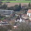 Weithin sichtbar steht der weitgehend fertiggestellte Rohbau der Grundschule Eußenheim. Der Neubau ist die größte Investition, die Eußenheim in diesem Haushaltsjahr stemmen muss.
