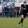 Sebastian Fries (links) vom TSV Karlburg verwandelte zwar einen Elfmeter, verlor mit seiner Mannschaft aber das Landesliga-Heimspiel gegen den SV Friesen, während Marcel Behr von der DJK Schwebenried-Schwemmelsbach bei der TG Höchberg nicht über ein Unentschieden hinauskam. Sebastian Fries (links) vom TSV Karlburg verwandelte zwar einen Elfmeter, verlor mit seiner Mannschaft aber das Landesliga-Heimspiel gegen den SV Friesen, während Marcel Behr von der DJK Schwebenried-Schwemmelsbach bei der TG Höchberg nicht über ein Unentschieden hinauskam.