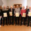 Auf dem Foto (von links): Ehrenvorsitzender Alois Streitenberger, Erich Streitenberger, Elke Oberdorf, Michaela Hauser, Fred Böhnke, Patricia Kunz, Reinhard Kenklies, Jonas Heid, Ernst Schlör, Carsten Dengel, Günther Herold, Anna Kohrmann, Harald Kess, Präsidentin Lena Becker, Corinna Zirkel, Vorsitzende Musik und Gesang.