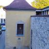 Ein denkmalgerechter Umbau der profanierten Thomaskapelle steht an. Sie soll die Sozialräume für das Kindergarten-Personal stellen. Im Bild die Westfassade vom Kindergarten aus gesehen. Ein denkmalgerechter Umbau der profanierten Thomaskapelle steht an. Sie soll die Sozialräume für das Kindergarten-Personal stellen. Im Bild die Westfassade vom Kindergarten aus gesehen.