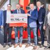 Zur Spendenübergabe sind zusammgekommen (von links): Andreas Mahler, Jochen Schönleber, Thomas Eberth, Peter Juks, Bernd Fröhlich und Rainer Ankenbrand