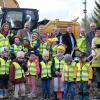 Viel Freude beim Spatenstich für den neuen Kindergarten in Bergrothenfels. Das Projekt soll rund drei Millionen Euro kosten und die Bauzeit eineinhalb Jahre dauern