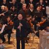 In der evangelischen Christuskirche in Bad Neustadt begeisterte der Klarinettensolist Hagen Biehler mit dem Klarinettenkonzert von Wolfgang Amadeus Mozart. Begleitet wurde er vom Meininger Residenzorchester. In der evangelischen Christuskirche in Bad Neustadt begeisterte der Klarinettensolist Hagen Biehler mit dem Klarinettenkonzert von Wolfgang Amadeus Mozart. Begleitet wurde er vom Meininger Residenzorchester.