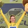 Die Niederländerin Annemiek van Vleuten (Archivbild), hier bei ihrem Sieg bei der Tour de France 2022 in Gelb, holte beim Giro d'Italia 2023 das Rosa Trikot der Gesamtsiegerin. Die Niederländerin Annemiek van Vleuten (Archivbild), hier bei ihrem Sieg bei der Tour de France 2022 in Gelb, holte beim Giro d'Italia 2023 das Rosa Trikot der Gesamtsiegerin.