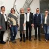 Auf dem Foto von links: Oliver Fesser (Schatzmeister), Isabella Friedrich (stellv. Vorsitzende), Melanie von Truchseß  (stellv. Vorsitzende), Maria Eirich (Schulleiterin), Christian Schneider (1. Vorsitzender), Michael Schütz (beratender Beirat), Carolin Höhn (stellv. Schatzmeisterin), Philipp Hahn (beratender Beirat), Karina Hetterich (stellv. Schriftführerin); nicht auf dem Bild: Harald Riegel, Schriftführer.