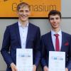 Vergabe der MINT-EC-Zertifikate an Jonathan Willert (links) und Jonas Keller (rechts).