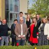 Die Teilnehmerrunde beim pflegepolitischen Gespräch in Arnstein: Der Patienten- und Pflegebeauftragte der Bayerischen Staatsregierung, Herr Prof. (Univ. Lima) Dr. Peter Bauer (vordere Reihe vierte links), Staatssekretärin Anna Stolz, Bürgermeister Franz Josef Sauer und Mitglieder der Rummelsberger Diakonie, des Caritasverbandes, des Diözesancaritasverband Würzburg und die Heimleitung des Pfründnerspitals Arnstein.