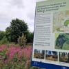 Beschilderung Kernzone am Wanderparkplatz Schornhecke.
