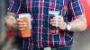 Fußball und Bier. Das gehört für viele Fans einfach zusammen. In Stuttgart dürfen Fans nun vor dem Spiel nicht zu viel davon trinken.
