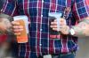 Fußball und Bier. Das gehört für viele Fans einfach zusammen. In Stuttgart dürfen Fans nun vor dem Spiel nicht zu viel davon trinken.