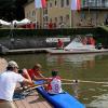Das begehrte Fun-Boot fahren.