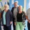 Landrat Thomas Eberth (Mitte) bedankte sich bei Jubilarin Ursula Lindner (Zweite von rechts) und Jubilar Jürgen Fischer (rechts) sowie bei Karl Fersch (links) und Sonja Heinrich (Zweite von links), die beide ihren Ruhestand antraten, für den engagierten Einsatz für den Landkreis Würzburg.