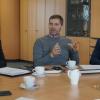 Das Stadtwerk Haßfurt gilt als Vorreiter der Energiewende. Das Archivbild zeigt Stadtwerksleiter Norbert Zösch (Mitte) zusammen mit Bürgermeister Günther Werner (links, Wählergemeinschaft) und dem ehemaligen Bundestagsabgeordneter Hans-Josef Fell (Grüne) bei der Vorstellung des Weißbuchs der Internationalen Organisation für Erneuerbare Energien (IRENA). Das Stadtwerk Haßfurt gilt als Vorreiter der Energiewende. Das Archivbild zeigt Stadtwerksleiter Norbert Zösch (Mitte) zusammen mit Bürgermeister Günther Werner (links, Wählergemeinschaft) und dem ehemaligen Bundestagsabgeordneter Hans-Josef Fell (Grüne) bei der Vorstellung des Weißbuchs der Internationalen Organisation für Erneuerbare Energien (IRENA).