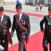 Auch ohne roten Teppich, wie bei der Schönborn-Hochzeit, darf die Wiesentheider Bürgerwehr um Klaus Schneider (von links), Karl Gropp und Günter Möderl diesmal wieder auf den neuen Schlossplatz. Auch ohne roten Teppich, wie bei der Schönborn-Hochzeit, darf die Wiesentheider Bürgerwehr um Klaus Schneider (von links), Karl Gropp und Günter Möderl diesmal wieder auf den neuen Schlossplatz.