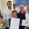 Seit 60 Jahren arbeitet Gisela Dreyer (Mitte)  im Steuerbüro Menzel. Ihre Chefs (von links) Ute König, Dominik Schinkl, Elmar und Moritz Menzel gratulierten. 