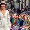 Einige Besucherinnen waren extra wegen der Brautmode-Kollektion nach Marktheidenfeld gekommen.