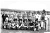 Unser Bild zeigt die Meistermannschaft vom TSV Wollbach in der Saison 1982/83 mit Abteilungsleiter Friedel Heckert (hinten, von links), Spielertrainer Gerhard Kirchner, Thomas Söder, Hermann Metz, Anton Heckert, Kurt Markart, Udo Schmitt, Reinhold Rösser, Martin Amrhein, Konrad Wehner sowie Sigmund May (Vorsitzender TSV Wollbach) und Meinhard Keßler (vorne, von links), Jochen Wehner, Jürgen Rottenberger, Herbert Metz, Thomas Geis, Thomas Rottenberger und Michael Grom.
