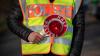 Kist, Kreisstrasse, 21.04.2021, Geschwindigkeitskontrolle der Polizei beim bayernweiten Blitzmarathons 2021Bild: Polizist mit Kelle, Halt Polizei, Symbolfoto, Stock