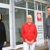 Über die Caritas-Sozialstation in Gerolzhofen werden die Alltagsbegleiter koordiniert. Das Bild zeigt von links Gertrud Kreuzinger vom Vorstand des Kreis-Caritasverbands, Gabriele Borchardt-Laufer von der Sozialstation, und Caritas-Geschäftsführer Philipp Wettering.