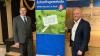 Glauben beide an eine gute Zukunft für Wülfershausen: Bürgermeister Wolfgang Seifert (links) und Landrat Thomas Habermann beim Neujahrsempfang im Sportheim.