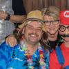 Mit anspruchsvollen Tanzdarbietungen, witzigen und hintergründigen Sketchen, sowie humorvollen Büttenreden drehten die närrischen Akteure der Feller Hoase wieder voll auf.