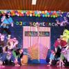 Prächtige Stimmung herrschte am Samstag in der Faschingssitzung des SV DJK Sommerach. Über 200 Närrinnen und Narren genossen fünf Stunden lang den unterhaltsamen Mix aus pfiffigen Büttenreden und einfallsreichen Tänzen.
