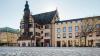 In der Schweinfurter Stadtverwaltung im Rathaus am Marktplatz arbeiten über 1000 Menschen. Ein Problem der Stadt wie für viele Arbeitgeber ist der Fachkräftemangel: 73,5 Planstellen sind derzeit unbesetzt.