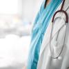 Untersuchungen bei Patientinnen nutzte ein Kardiologe aus dem Raum Miltenberg zu sexuellen Übergriffen. Nun ist das Urteil des Landgerichts Aschaffenburg gegen ihn rechtskräftig - und es gibt neue Vorwürfe. (Symbolbild)