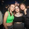 Zahlreiche junge Leute feiern am Samstag 24.02.24 den Powerday im Airport in Würzburg.