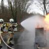 Strahlrohrführung an Außenbrandstelle. Strahlrohrführung an Außenbrandstelle.
