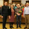 Der langjährige Bauhofleiter Peter Bechold (vorne, Zweiter von rechts) wurde von den drei Bürgermeistern (von links) Mario Paul, Ruth Steger und Dirk Rieb im Stadtrat verabschiedet.