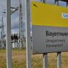 Das Umspannwerk zwischen Kleineibstadt und Kleinbardorf wird durch einen Neubau ersetzt. Danach wird das bisherige nach und nach zurück gebaut. Das Umspannwerk zwischen Kleineibstadt und Kleinbardorf wird durch einen Neubau ersetzt. Danach wird das bisherige nach und nach zurück gebaut.