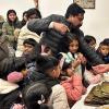 Im Pfarrsaal von Mühlbach segnete Pfarrvikar Johnson Thottathil zunächst die Speisen des "Pesaha Appam". Danach wurden kleine Stückchen an die Gemeinde verteilt. Jeder sollte sich dabei an das letzte Abendmahl Jesu in Jerusalem erinnern. Im Pfarrsaal von Mühlbach segnete Pfarrvikar Johnson Thottathil zunächst die Speisen des "Pesaha Appam". Danach wurden kleine Stückchen an die Gemeinde verteilt. Jeder sollte sich dabei an das letzte Abendmahl Jesu in Jerusalem erinnern.