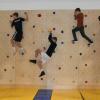 Ninja Warrior Tag in Greußenheim. Eingeteilt in vier Kinder- und Jugendgruppen und einer Erwachsenengruppe stellten sich fast 100 Teilnehmer dem Parcours Ninja Warrior Tag in Greußenheim. Eingeteilt in vier Kinder- und Jugendgruppen und einer Erwachsenengruppe stellten sich fast 100 Teilnehmer dem Parcours