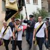 Mit einem kleinen Festzug ging es zum Festplatz, wo das Event bei geselligem Beisammensein gefeiert wurde. Mit einem kleinen Festzug ging es zum Festplatz, wo das Event bei geselligem Beisammensein gefeiert wurde.