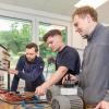 Die Ausbildung bei der DB InfraGO AG bietet spannende Berufe und gute Karrierechancen.