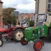 Rund 100 historische Fahrzeuge wie diese Bulldogs waren beim Gnodstädter Dorffest zu bewundern.