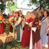 Seit drei Jahrzehnten sind die Troubadours bei Festen, Hochzeiten und Mittelalter-Events singend und musizierend zu finden. Ihre Auftritte bekommen Bewunderung und viel Applaus.