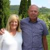 Ursula und Jürgen Englert feiern heute ihr goldenes Ehejubiläum. Hinzu kam zeitnah ein zweiter Anlass zum Feiern: Der 70. Geburtstag des Ehegatten, den er vor drei Tagen beging.