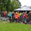 Treffpunkt der diesjährige Radtour "Von Bad zu Bad" war der Gradierpavillon an der neuen Trinkkur- und Wandelhalle. Erstmals seit 20 Jahren startete die Tour bei Nieselregen. Treffpunkt der diesjährige Radtour "Von Bad zu Bad" war der Gradierpavillon an der neuen Trinkkur- und Wandelhalle. Erstmals seit 20 Jahren startete die Tour bei Nieselregen.