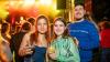 Zahlreiche Menschen besuchen am Samstag 22.06.24 das Promenaden Weinfest in Kitzingen am Main. Für die Partystimmung am Weinfest sorgten die "Partyvögel".
