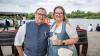 Zahlreiche Menschen besuchen am Samstag 22.06.24 das Promenaden Weinfest in Kitzingen am Main. Für die Partystimmung am Weinfest sorgten die "Partyvögel".
