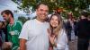 Zahlreiche Menschen besuchen am Samstag 22.06.24 das Promenaden Weinfest in Kitzingen am Main. Für die Partystimmung am Weinfest sorgten die "Partyvögel".